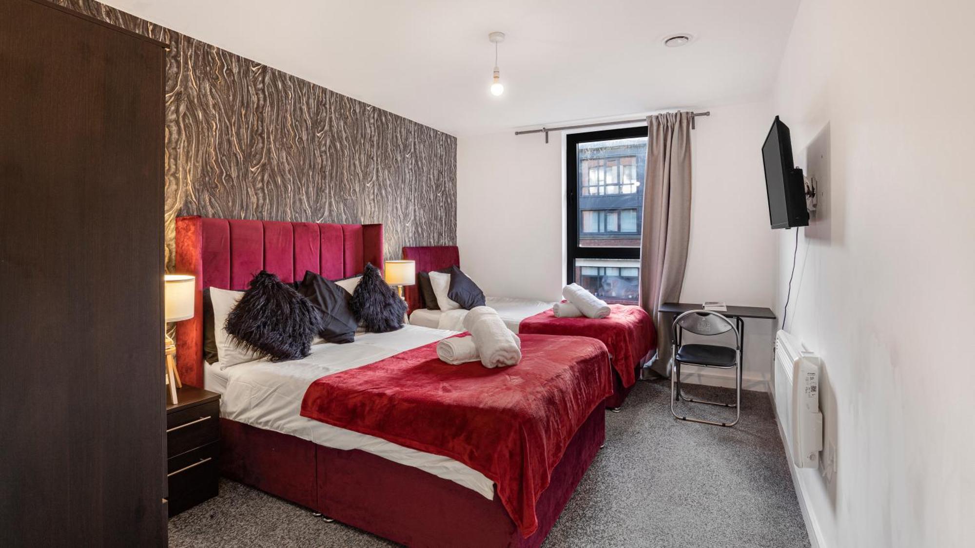 Oceanic Bliss With Free Park And Netflix Apartment Бирмингам Екстериор снимка
